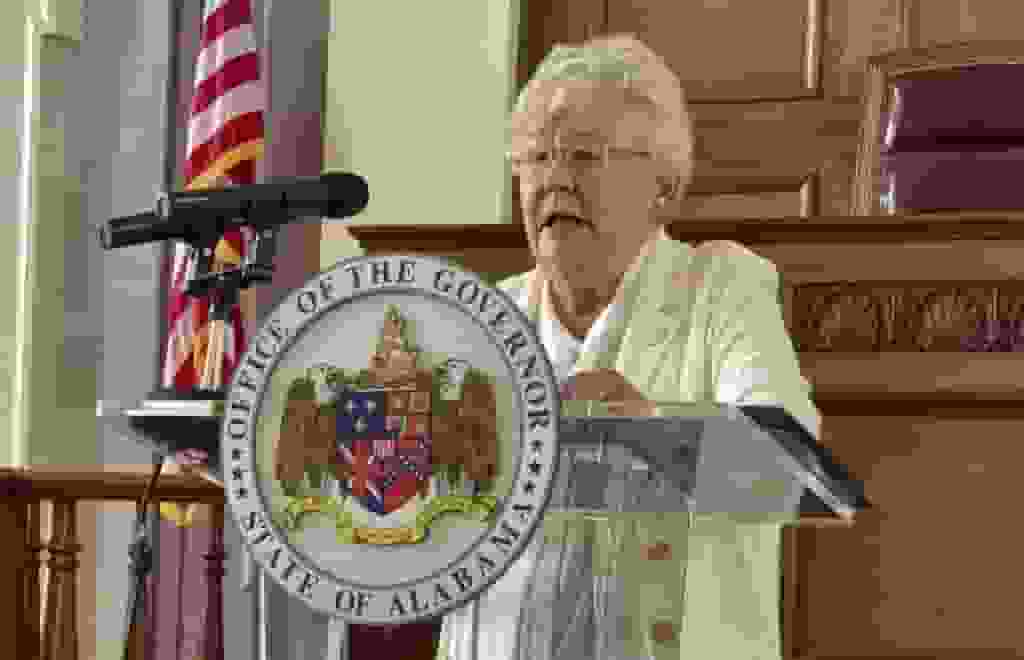 Alabama Gov Kay Ivey Proposes 800 Tax Rebate From The State s 